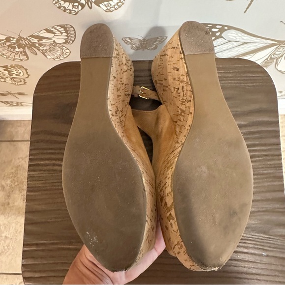 Tory Burch Cork Wedge Sandals - Picture 9 of 10